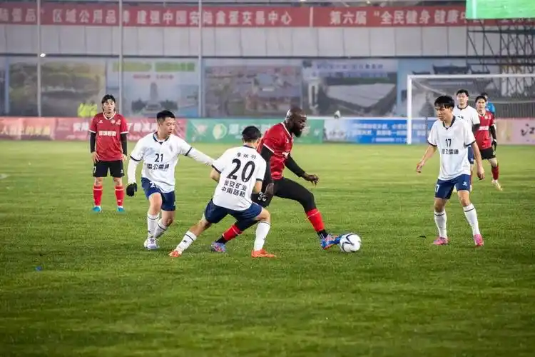 汤方人体艺术业内人士不敢说的秘密，今天全曝光！ 